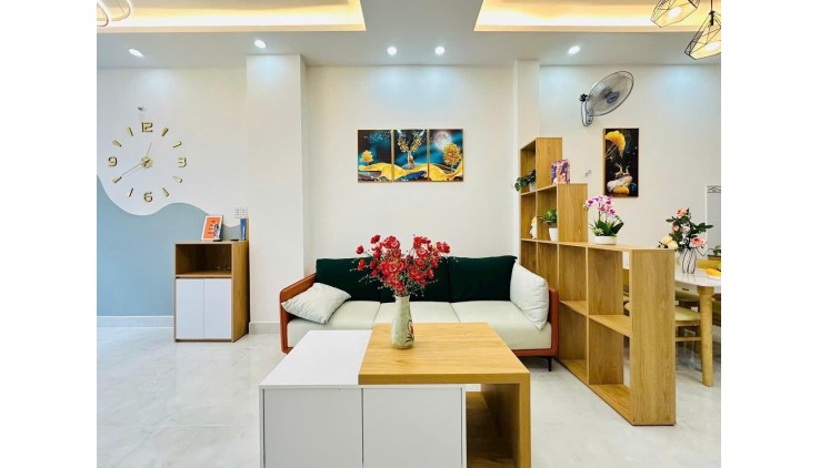 Bán nhà 42m², 2PN, 2WC, Gò Vấp, 4.5 tỷ, sổ hồng